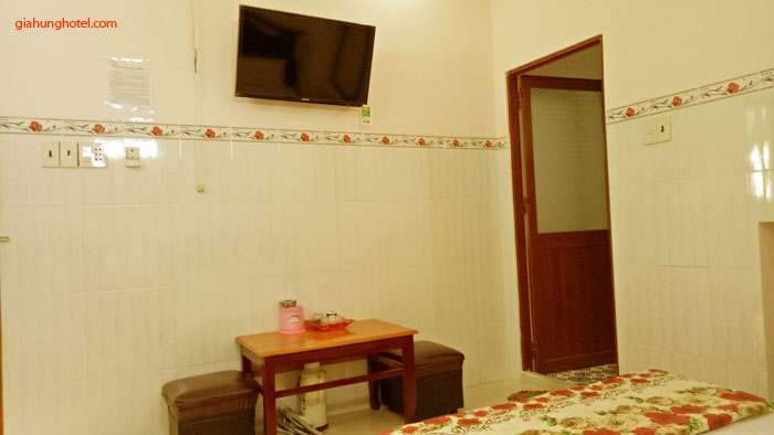 KHÁCH SẠN GIA HƯNG