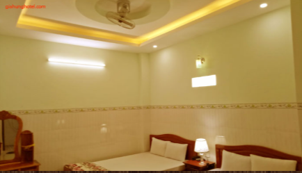 KHÁCH SẠN GIA HƯNG