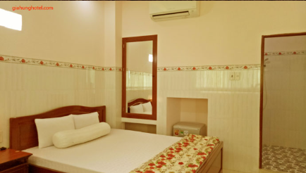 KHÁCH SẠN GIA HƯNG