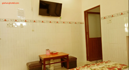 KHÁCH SẠN GIA HƯNG